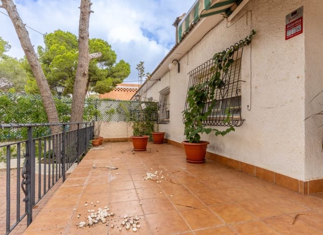 Pareado de 4 habitaciones en Pinar de Campoverde, Pilar de la Horadada en venta con piscina - 259.900 € (Ref: 9524669)