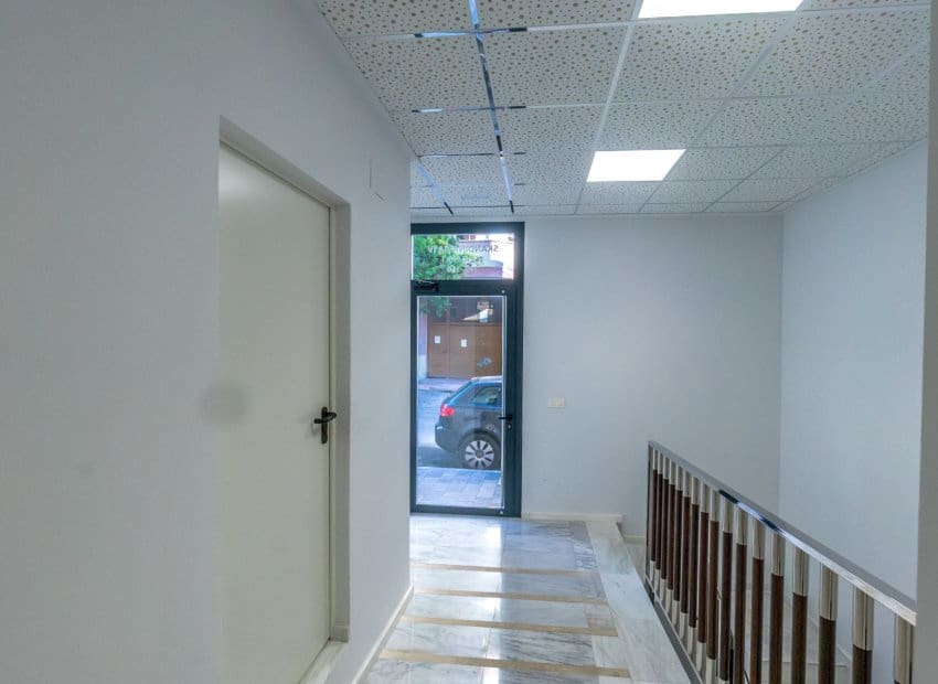 Apartamento de 2 habitaciones en Torrevieja en venta con piscina - 259.000 € (Ref: 9524670)