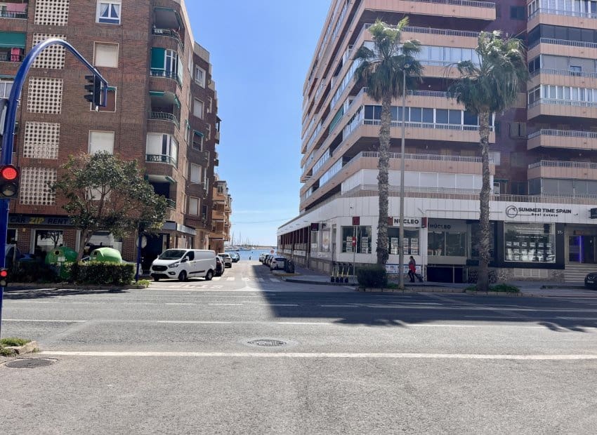 3 soveværelse Strandlejlighed til salg i Torrevieja - € 255.000 (Ref: 9524672)
