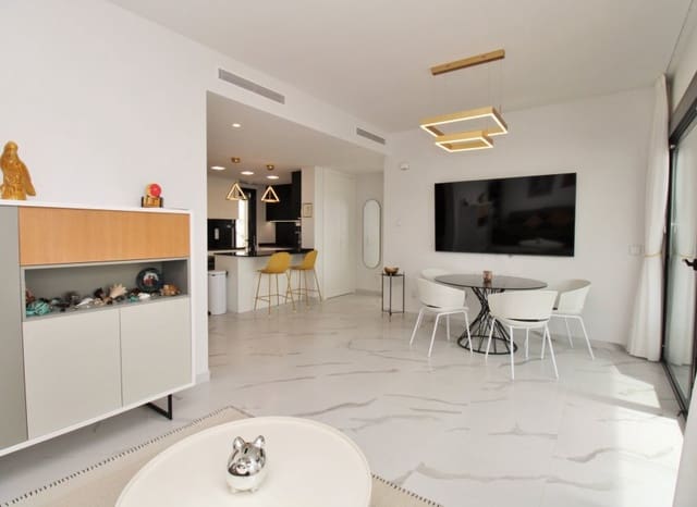 2 soveværelse Lejlighed til salg i San Miguel de Salinas med swimmingpool - € 349.950 (Ref: 9524735)