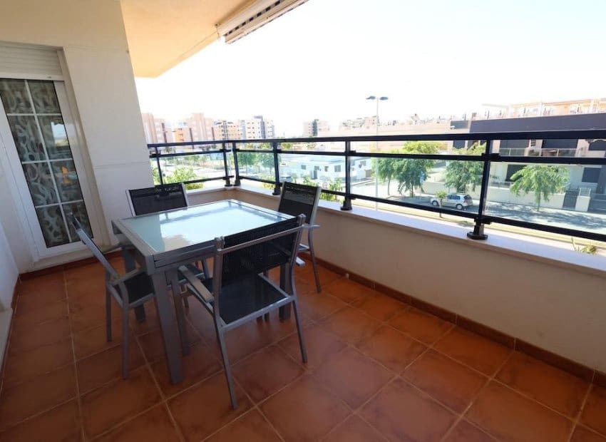 2 slaapkamer Penthouse te koop in Pilar de la Horadada met zwembad - € 329.900 (Ref: 9524736)