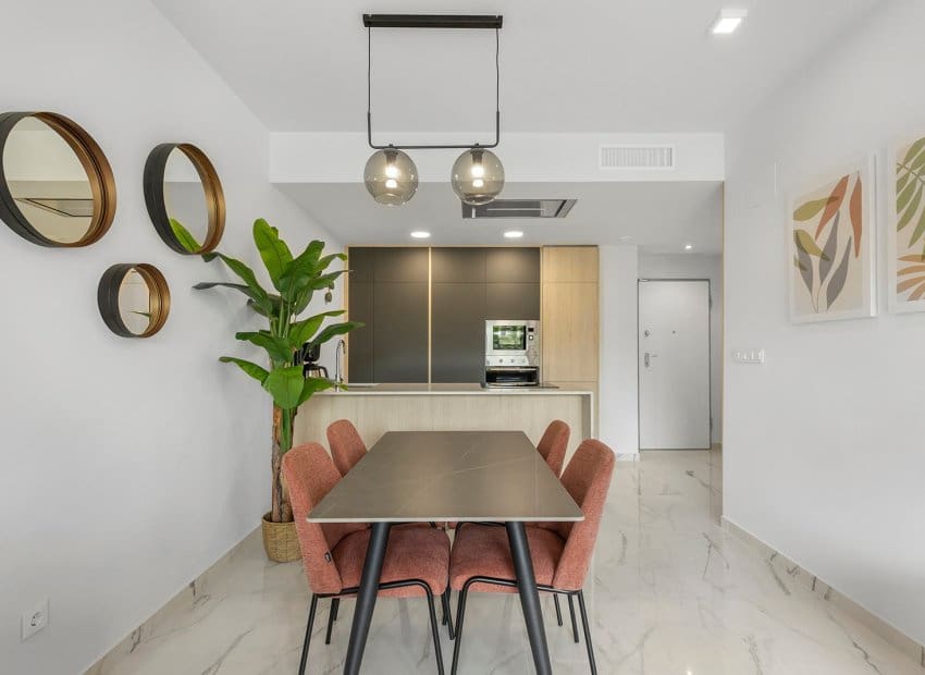 2 chambre Appartement à vendre à Los Altos - 324 900 € (Ref: 9524738)