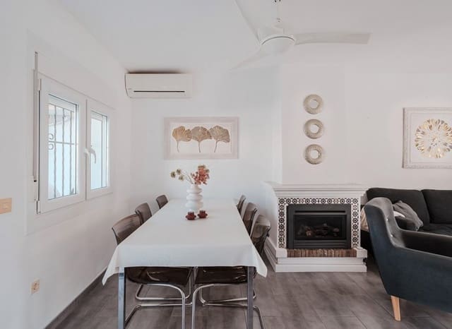 Apartamento de 3 habitaciones en Las Filipinas en venta con piscina - 319.000 € (Ref: 9524739)