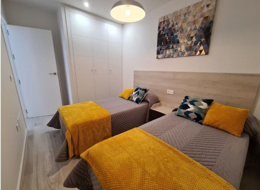 3 bedroom Terraced Villa for sale in Avileses with pool - € 279,900 (Ref: 9525341)