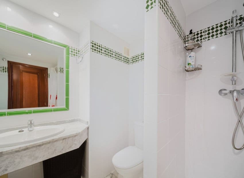 3 quarto Apartamento de Praia para venda em Torrevieja com piscina - 363 900 € (Ref: 9525344)