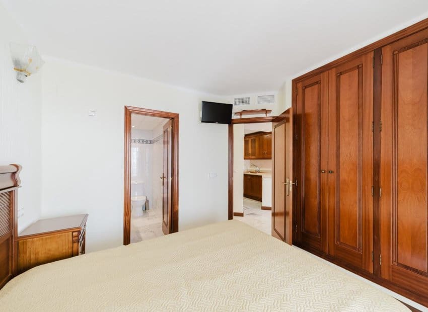 3 quarto Apartamento de Praia para venda em Torrevieja com piscina - 363 900 € (Ref: 9525344)