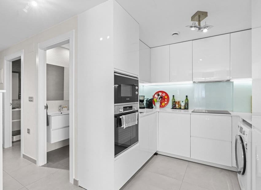 2 soveværelse Penthouse til salg i Gran Alacant med swimmingpool - € 419.000 (Ref: 9525346)