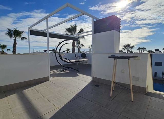 3 makuuhuone Paritalo myytävänä paikassa Rojales mukana uima-altaan - 410 000 € (Ref: 9525347)