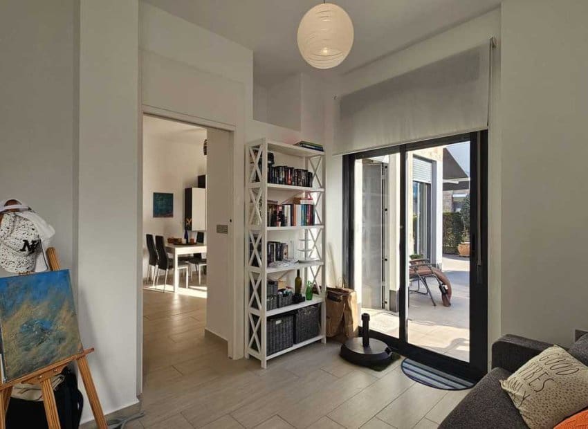 3 makuuhuone Paritalo myytävänä paikassa Rojales mukana uima-altaan - 410 000 € (Ref: 9525347)