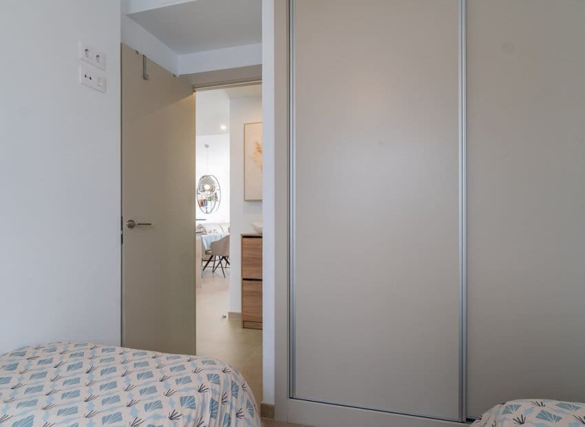 Apartamento de 2 habitaciones en Playa Flamenca en venta con piscina - 399.000 € (Ref: 9525348)