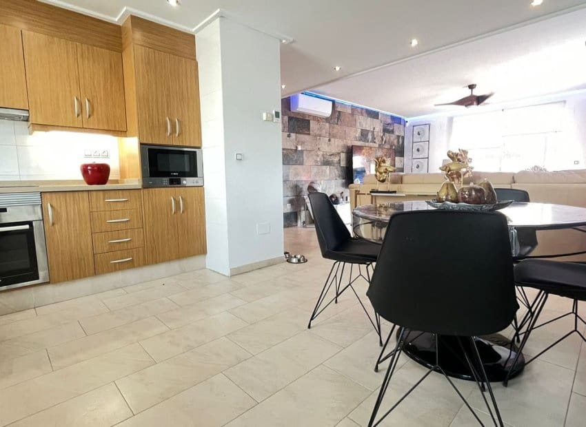 3 quarto Apartamento para venda em Los Dolses com piscina - 395 000 € (Ref: 9525349)