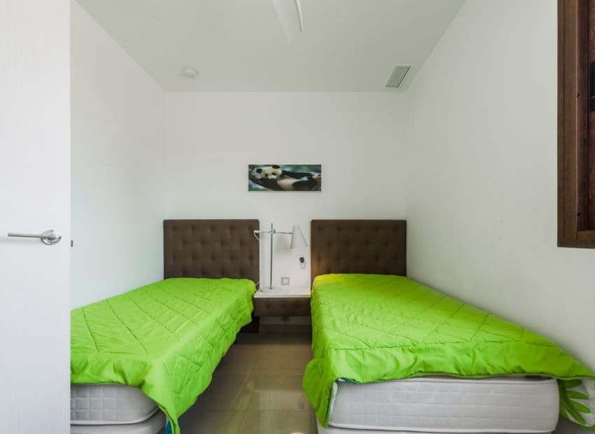 Apartamento de 3 habitaciones en Orihuela Costa en venta con piscina - 379.000 € (Ref: 9525351)