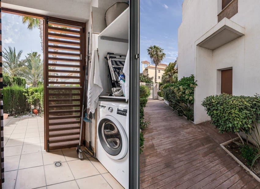 Apartamento de 3 habitaciones en Orihuela Costa en venta con piscina - 379.000 € (Ref: 9525351)