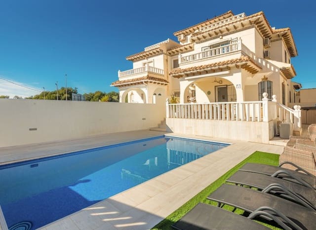3 soveværelse Villa til salg i Lomas de Cabo Roig - Los Dolses, Orihuela med swimmingpool - € 365.000 (Ref: 9525355)