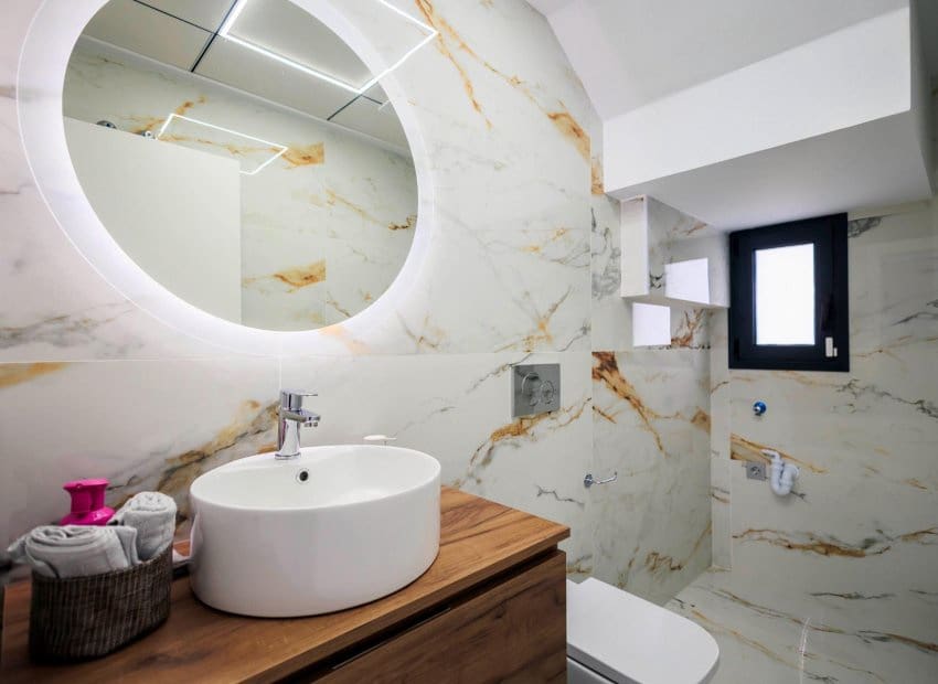 Chalet de 3 habitaciones en Pilar de la Horadada en venta con piscina - 399.000 € (Ref: 9525359)