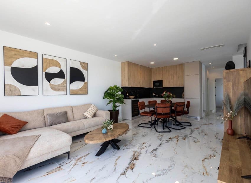 Chalet de 3 habitaciones en Pilar de la Horadada en venta con piscina - 399.000 € (Ref: 9525359)