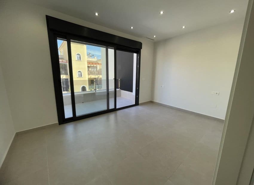 3 quarto Moradia para venda em Heredades com piscina - 359 900 € (Ref: 9525373)