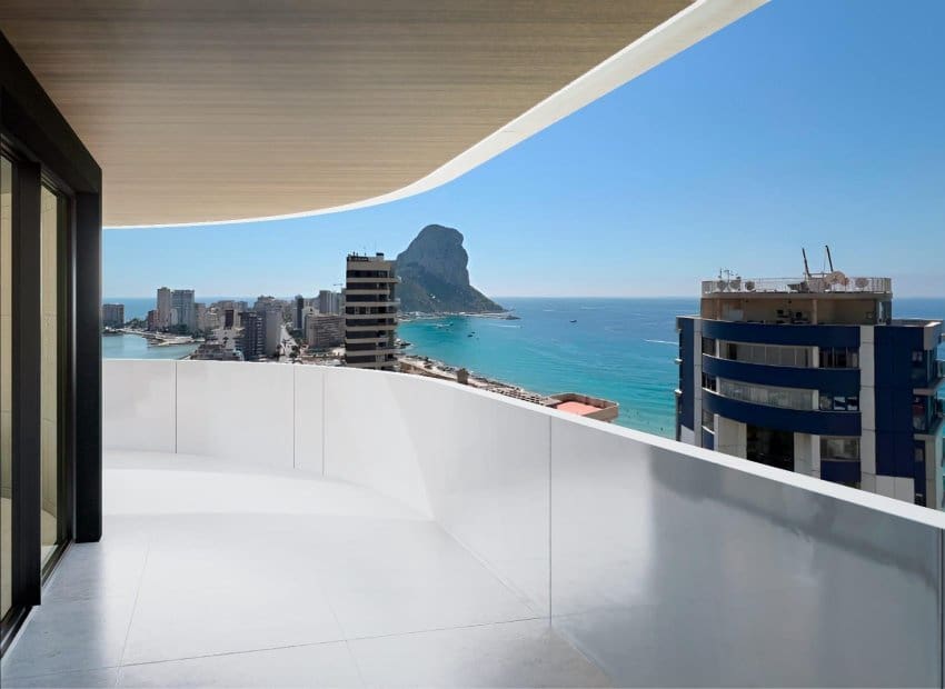 Apartamento de 2 habitaciones en Calpe / Calp en venta con piscina - 341.095 € (Ref: 9525379)
