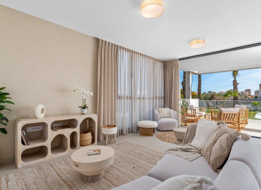 2 soveværelse Strandlejlighed til salg i Mar de Cristal med swimmingpool - € 325.000 (Ref: 9525390)