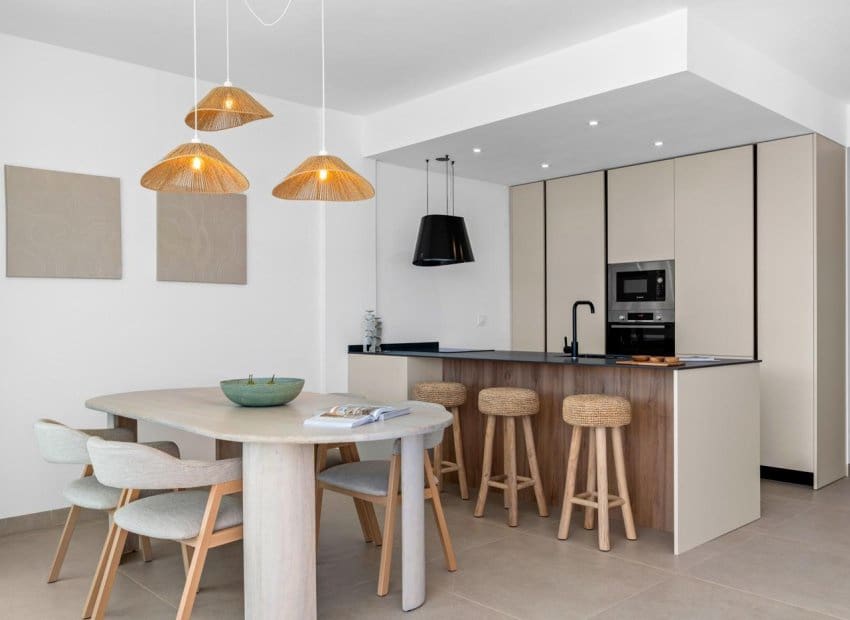 2 soveværelse Strandlejlighed til salg i Mar de Cristal med swimmingpool - € 325.000 (Ref: 9525390)