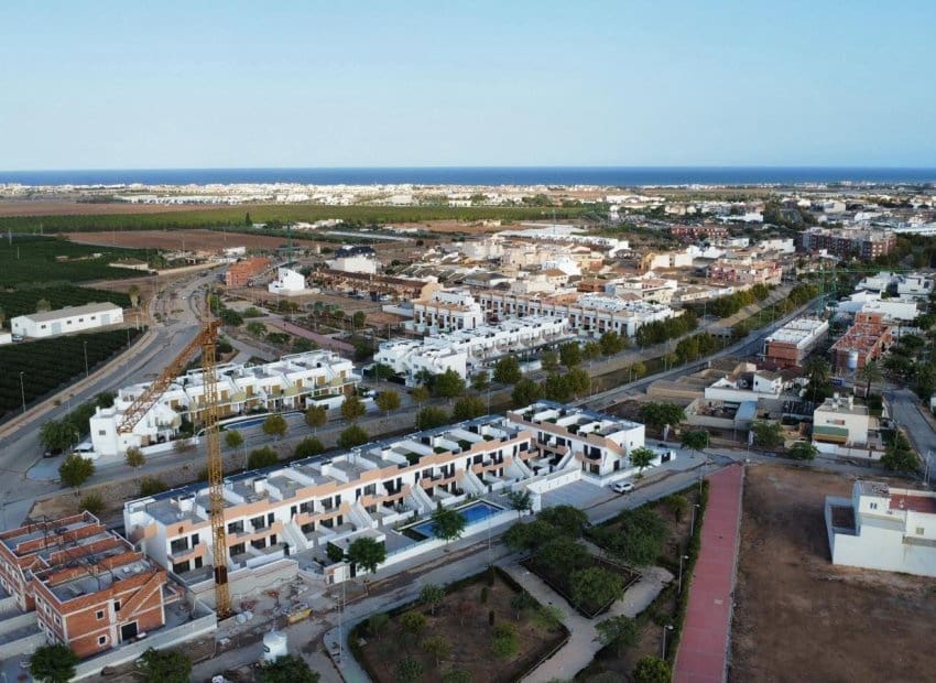 3 camera da letto Bungalow in vendita in Pilar de la Horadada con piscina - 285.000 € (Rif: 9525422)