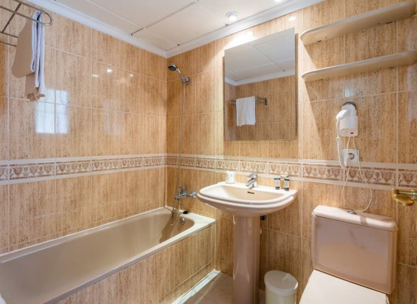 1 Zimmer Bungalow zu verkaufen in Calpe / Calp mit Pool - 180.000 € (Ref: 9525466)