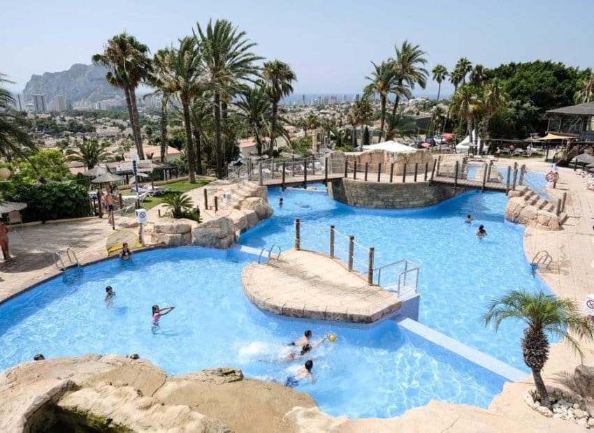 1 Zimmer Bungalow zu verkaufen in Calpe / Calp mit Pool - 180.000 € (Ref: 9525466)