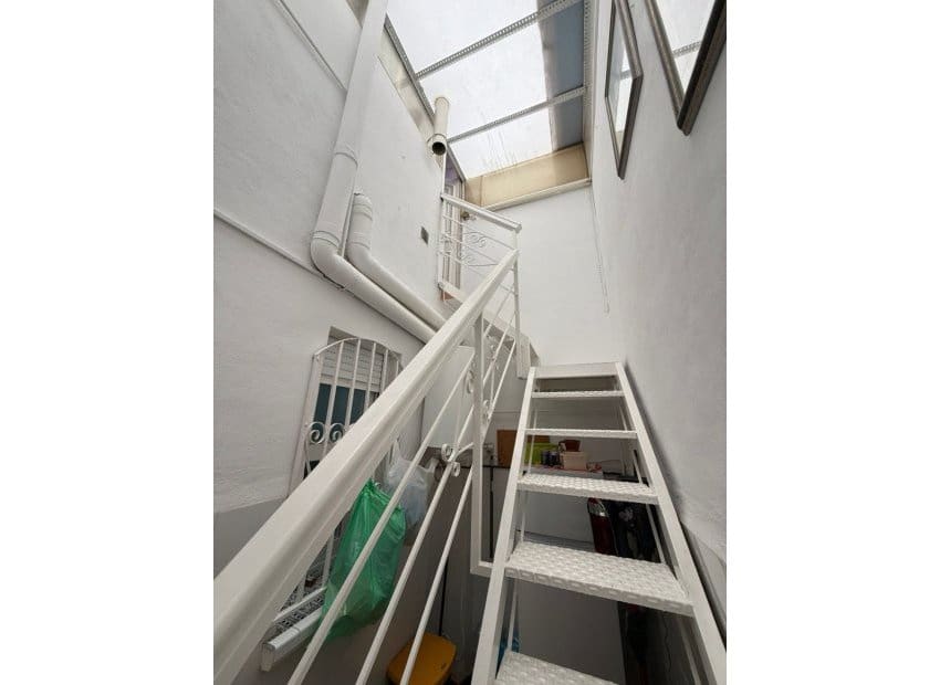 3 Zimmer Villa zu verkaufen in Los Altos mit Pool - 150.000 € (Ref: 9525479)