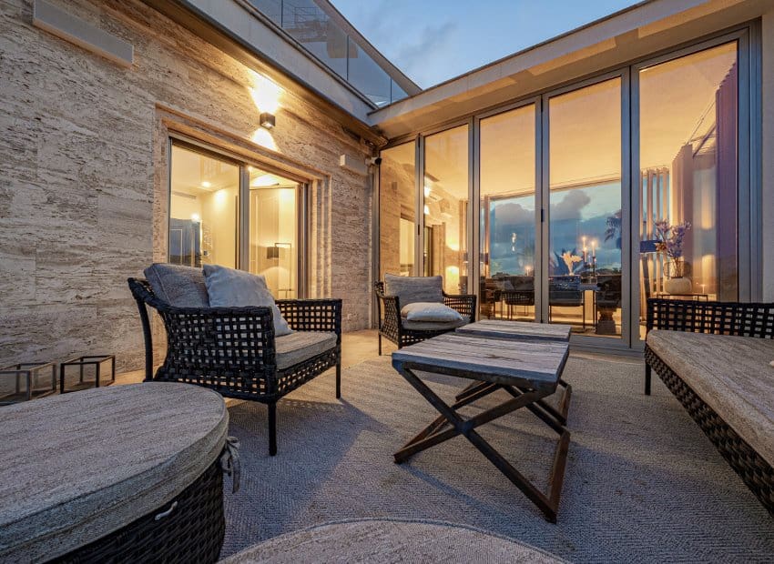 6 slaapkamer Villa te koop in La Zenia met zwembad - € 2.950.000 (Ref: 9525480)