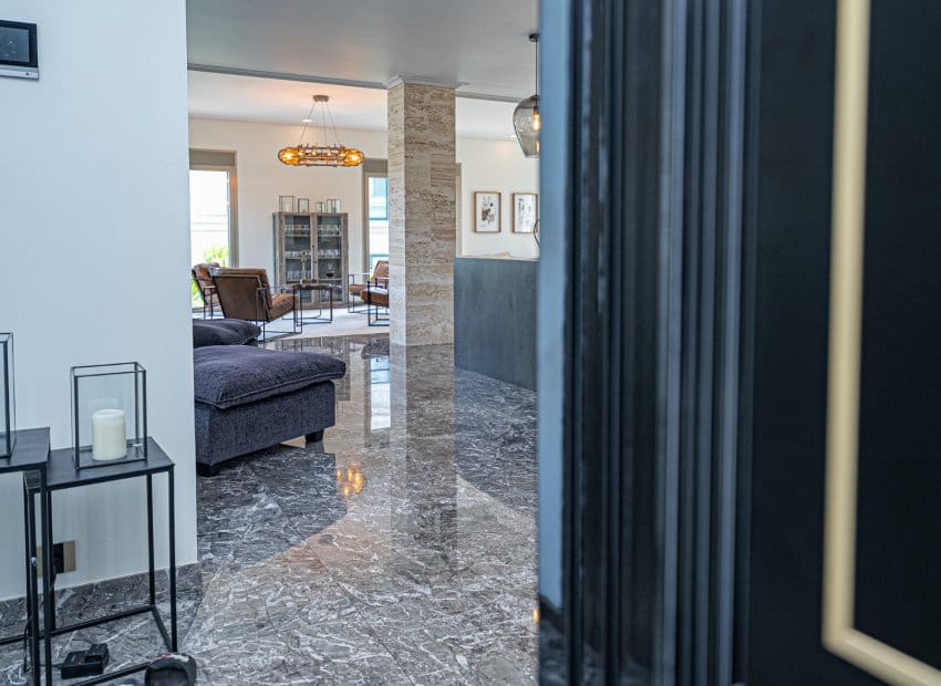 6 slaapkamer Villa te koop in La Zenia met zwembad - € 2.950.000 (Ref: 9525480)