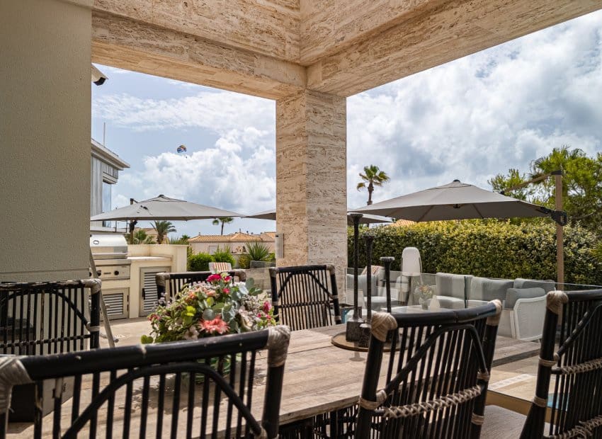 6 slaapkamer Villa te koop in La Zenia met zwembad - € 2.950.000 (Ref: 9525480)