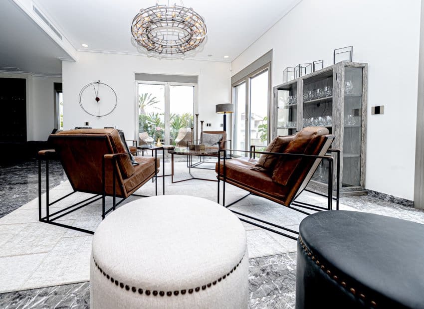 6 slaapkamer Villa te koop in La Zenia met zwembad - € 2.950.000 (Ref: 9525480)