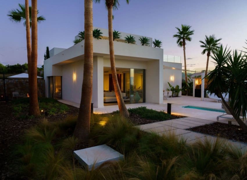 5 soveværelse Villa til salg i San Miguel de Salinas med swimmingpool - € 1.975.000 (Ref: 9525481)