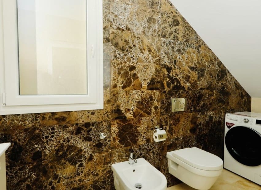 5 soveværelse Villa til salg i La Zenia med swimmingpool - € 1.500.000 (Ref: 9525482)