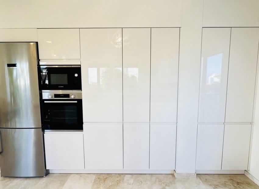 5 soveværelse Villa til salg i La Zenia med swimmingpool - € 1.500.000 (Ref: 9525482)