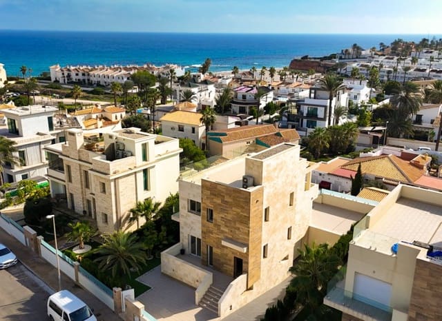 5 soveværelse Villa til salg i La Zenia, Orihuela med swimmingpool - € 1.500.000 (Ref: 9525482)