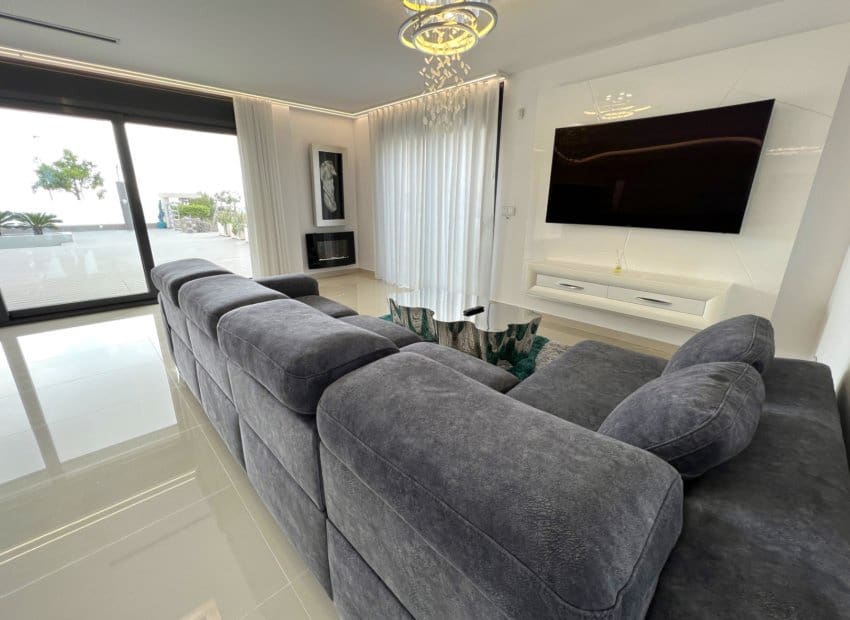 5 chambre Villa/Maison à vendre à San Miguel de Salinas avec piscine - 849 000 € (Ref: 9525484)