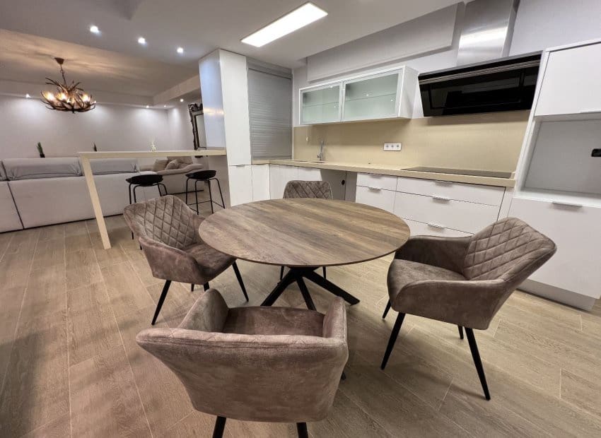 5 chambre Villa/Maison à vendre à San Miguel de Salinas avec piscine - 849 000 € (Ref: 9525484)