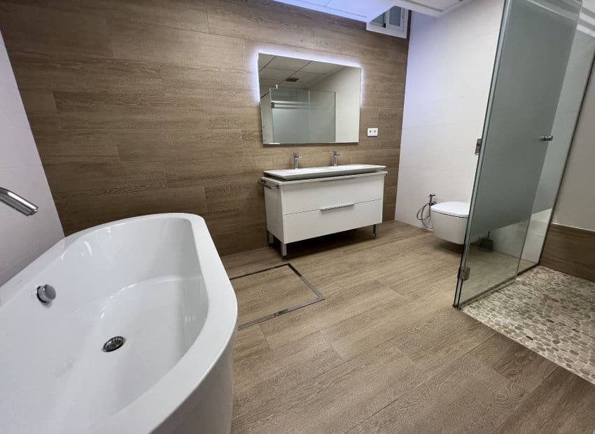 5 chambre Villa/Maison à vendre à San Miguel de Salinas avec piscine - 849 000 € (Ref: 9525484)