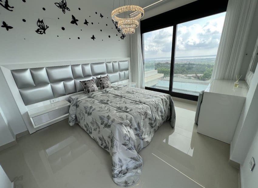 5 chambre Villa/Maison à vendre à San Miguel de Salinas avec piscine - 849 000 € (Ref: 9525484)