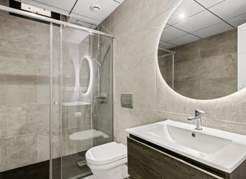 5 makuuhuone Huvila myytävänä paikassa Cabo Roig mukana uima-altaan - 829 000 € (Ref: 9525485)