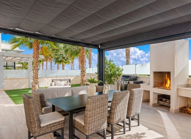 5 makuuhuone Huvila myytävänä paikassa Cabo Roig, Orihuela mukana uima-altaan - 829 000 € (Ref: 9525485)