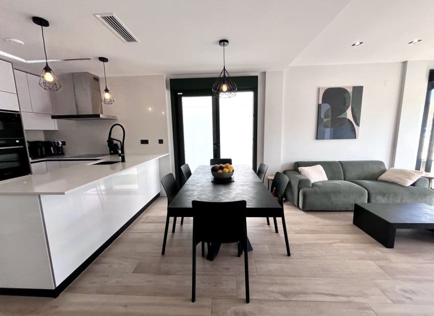 4 soverom Villa til salgs i Playa Flamenca med svømmebasseng - € 794 950 (Ref: 9525486)