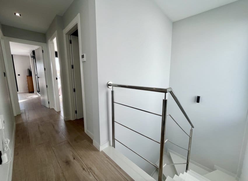 4 soverom Villa til salgs i Playa Flamenca med svømmebasseng - € 794 950 (Ref: 9525486)