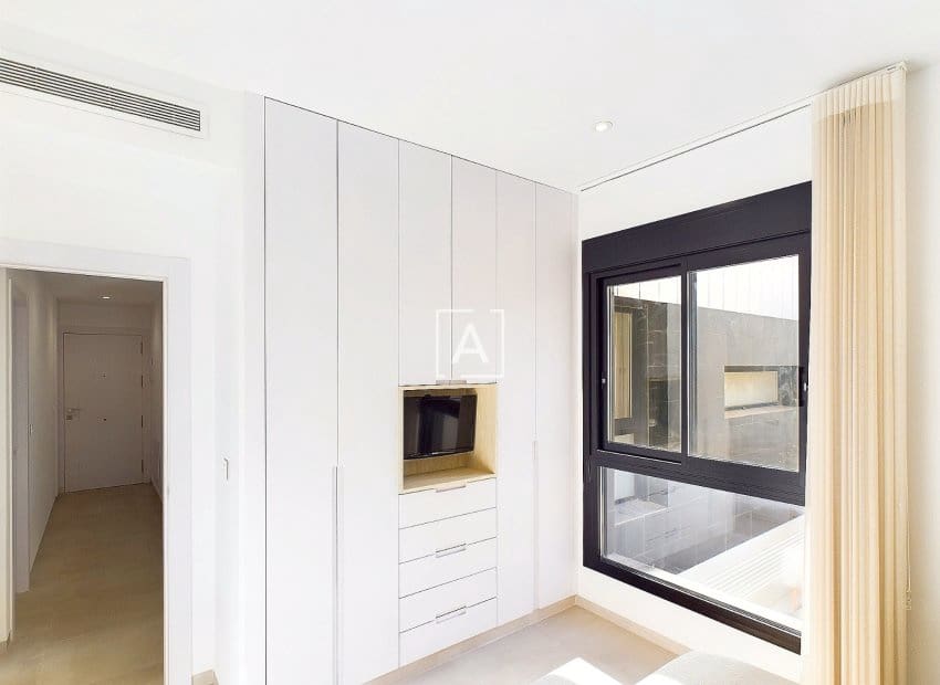 3 sypialnia Apartament przy plaży na sprzedaż w Lo Pagan - 595 000 € (Ref: 9525489)