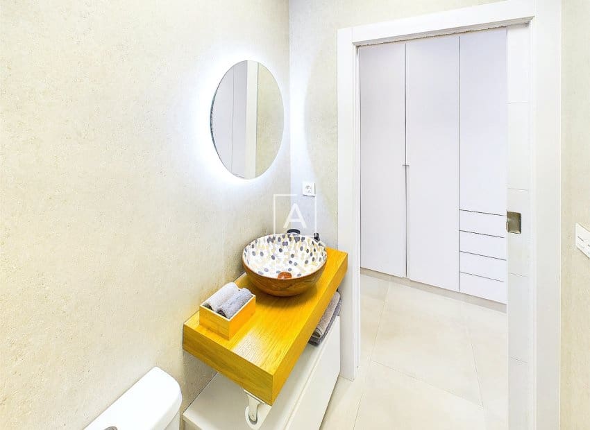 3 sypialnia Apartament przy plaży na sprzedaż w Lo Pagan - 595 000 € (Ref: 9525489)