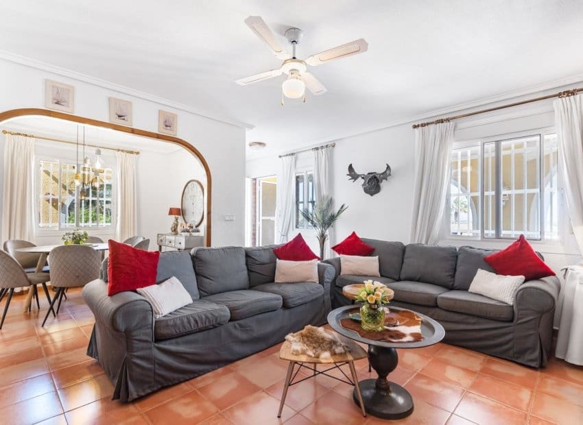 3 quarto Moradia para venda em Gran Alacant com piscina - 580 000 € (Ref: 9525490)