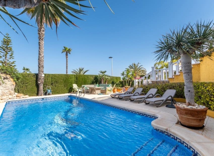 3 quarto Moradia para venda em Gran Alacant com piscina - 580 000 € (Ref: 9525490)