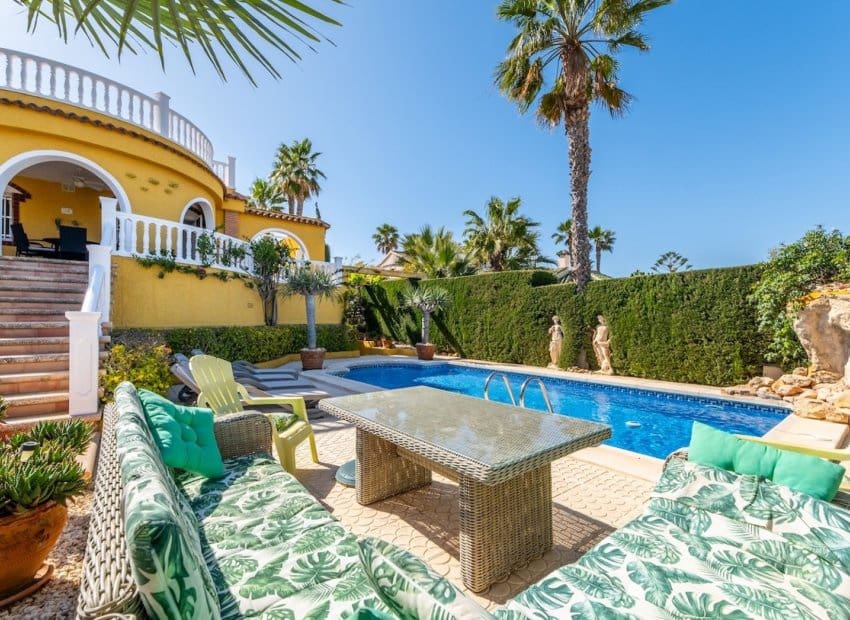 3 quarto Moradia para venda em Gran Alacant com piscina - 580 000 € (Ref: 9525490)