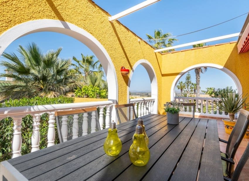 3 quarto Moradia para venda em Gran Alacant com piscina - 580 000 € (Ref: 9525490)